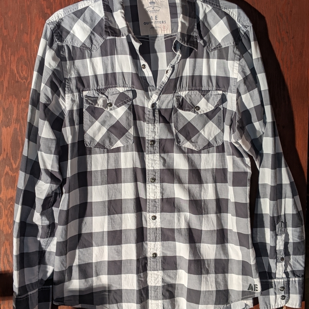 American Eagle Men's Button Down